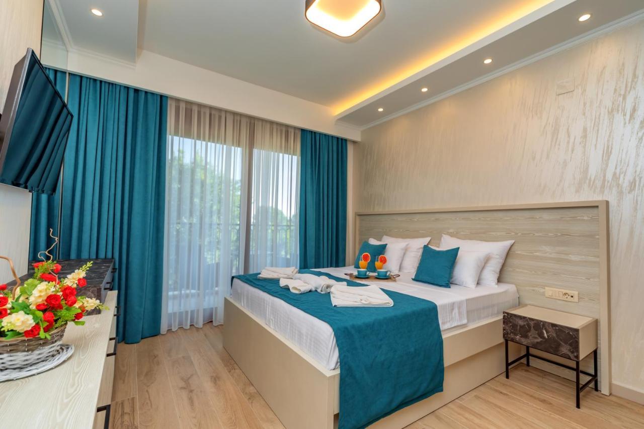 Luxury Apartments Queen Petrovac na moru Exterior foto