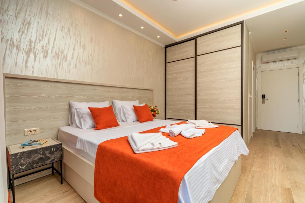 Luxury Apartments Queen Petrovac na moru Exterior foto