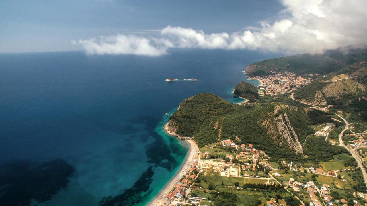Luxury Apartments Queen Petrovac na moru Exterior foto