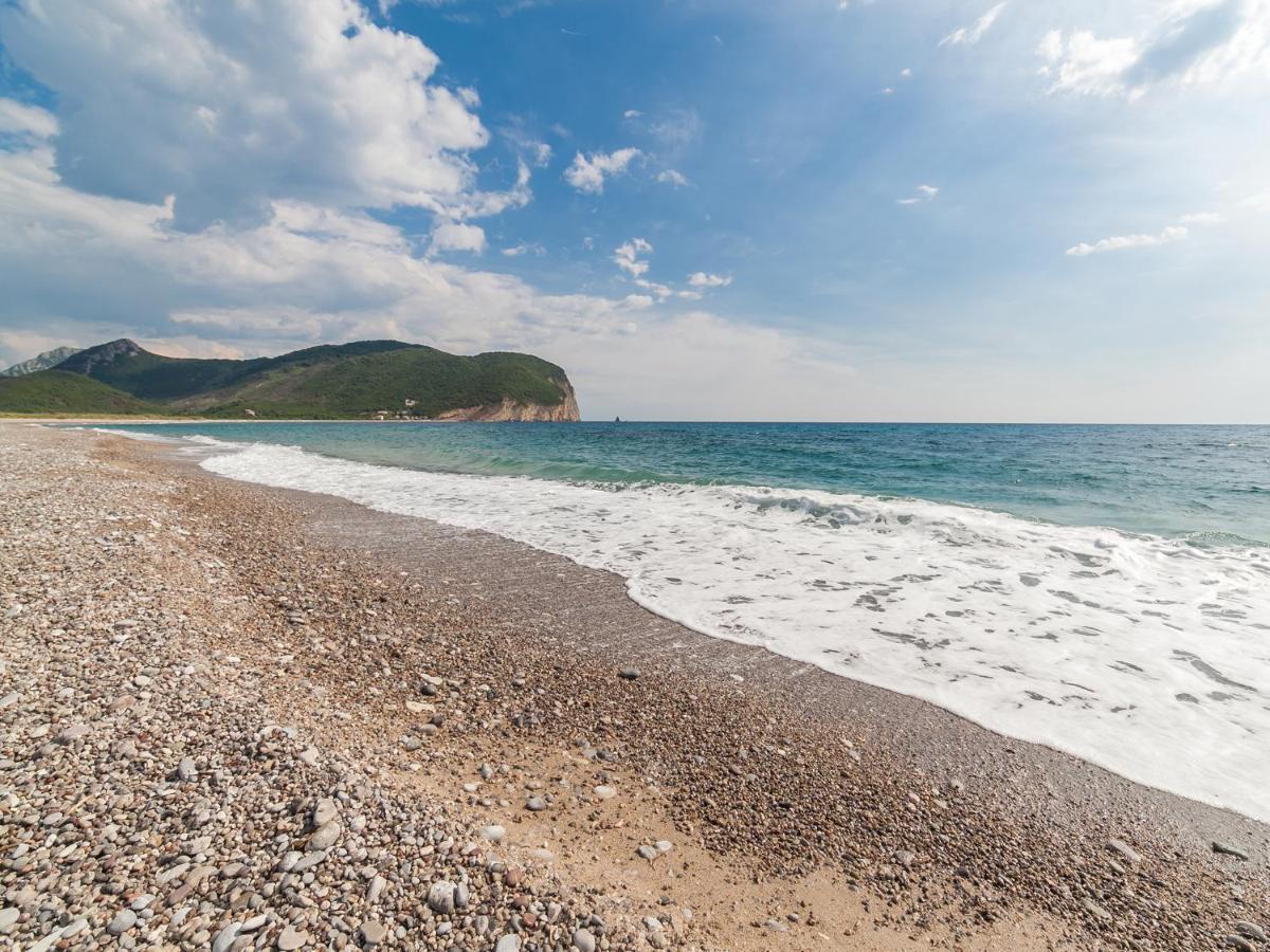 Luxury Apartments Queen Petrovac na moru Exterior foto